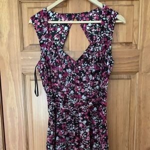 White House Black Market Size 8